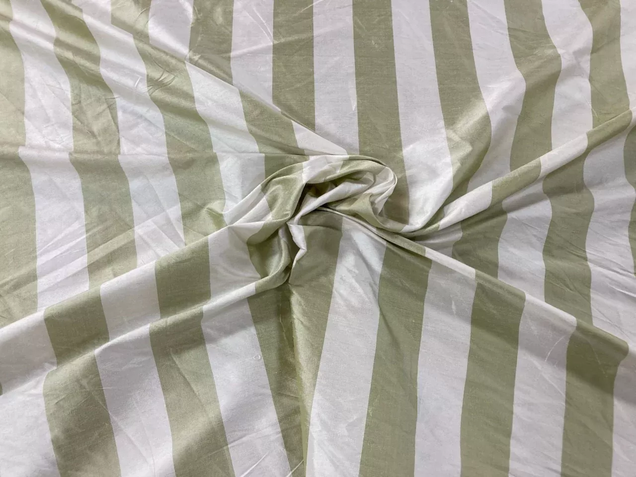 Silk - Light Green Stripe