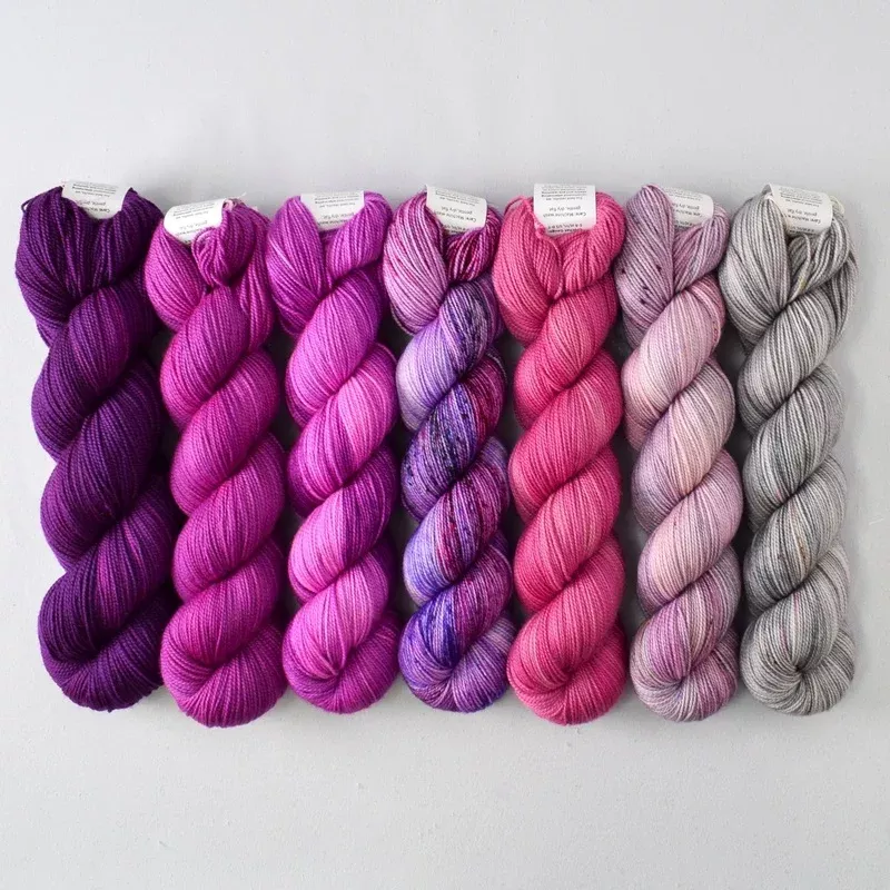 Special Edition 1301 – Yummy 2-Ply Fade Set – Wild Iris