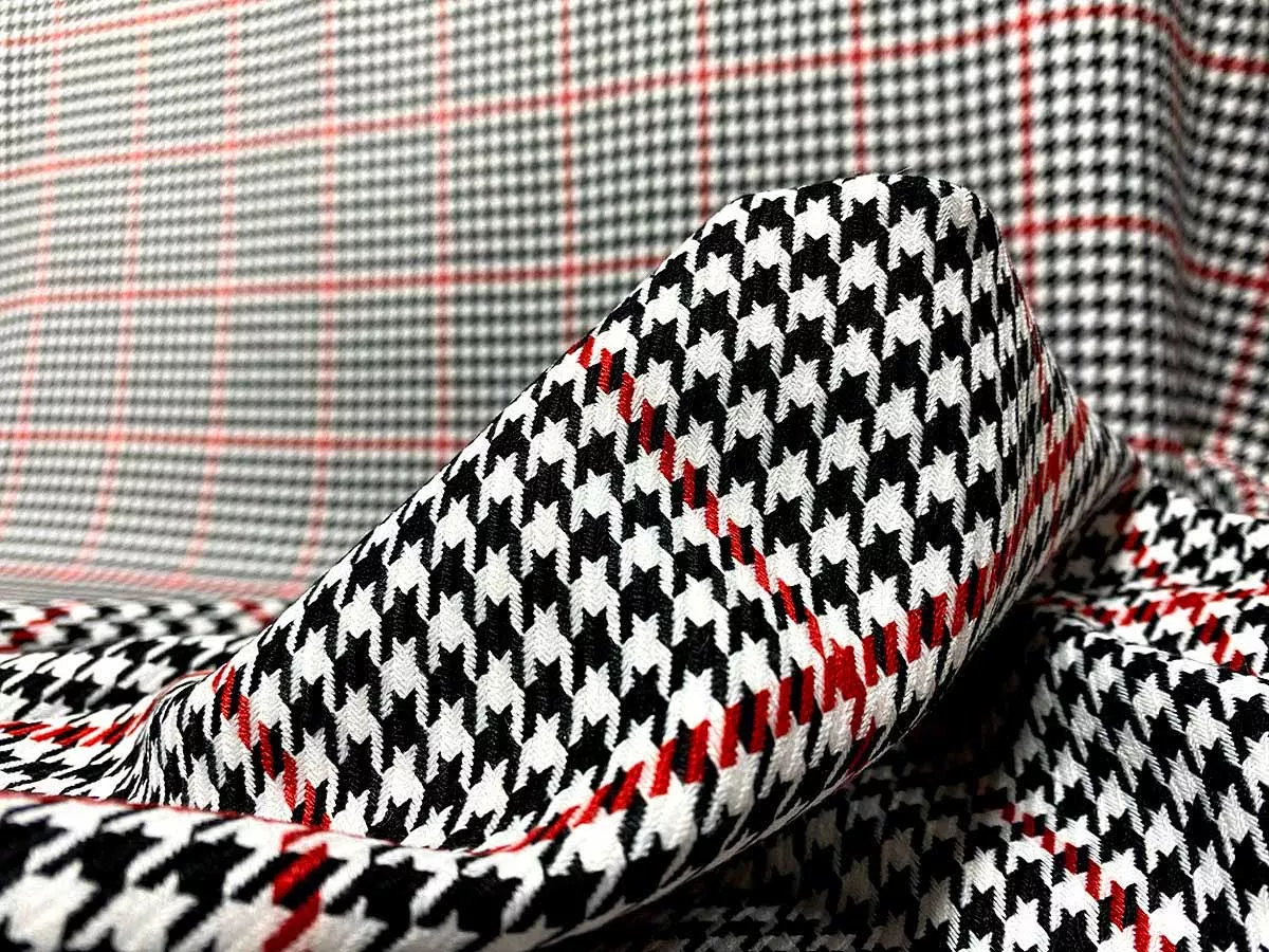 SR242-02 Formula Couture - Supple and Soft Yarn-woven Houndstooth Plaid Fabric