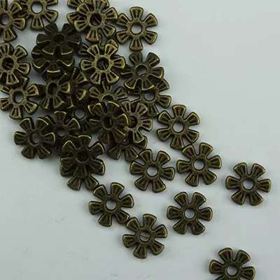 Sundance Metallic Accents – Antique Bronze Flower