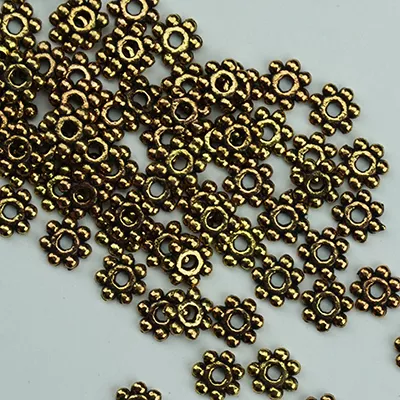 Sundance Metallic Accents – Gold Flower