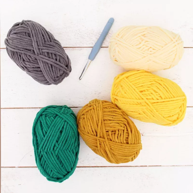 Super Soft Chenille Yarn Set – Daffodil Colors – Pack of 5 Skeins – #5