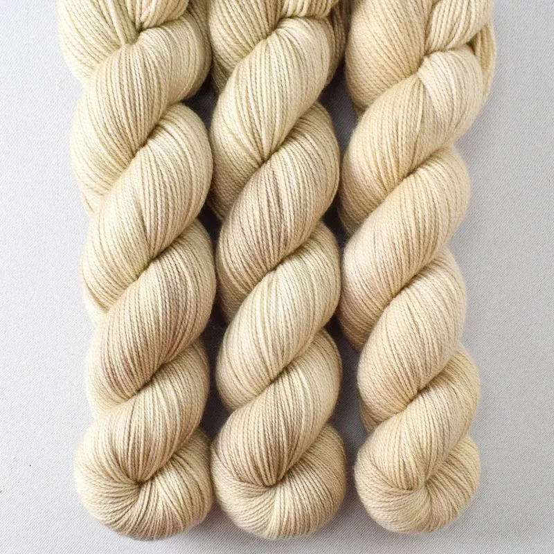 Up the Garden Path – Yummy 2-Ply – Babette